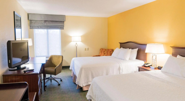 Четырёхместный номер Standard Hampton Inn New Philadelphia