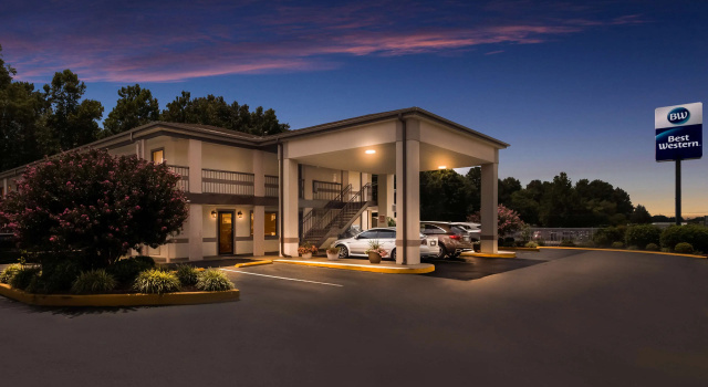 Best Western McKenzie