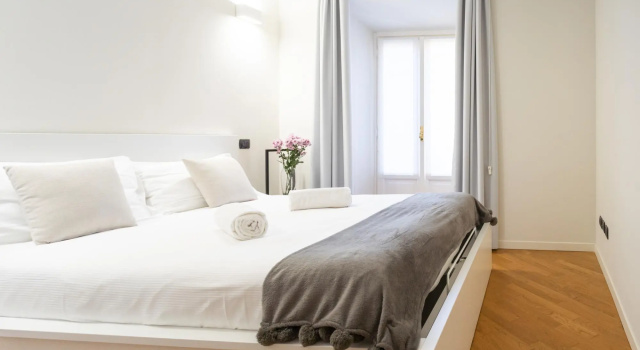White Flat in Como City Center by Rent all Como, Забронировать Апартаменты/квартира Комо Озеро Комо