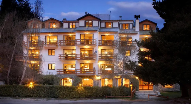 Apartur Mountain Club, Bariloche, Rio Negro, Забронировать Отель Сан-Карлос-де-Барилоче 