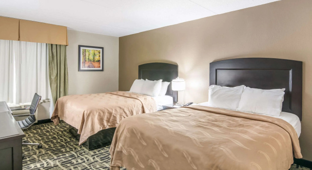 Отель Рочестера La Quinta Inn Rochester North, Забронировать Отель Рочестер Finger Lakes