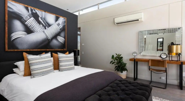 Люкс Living Hotel Lion's Eye
