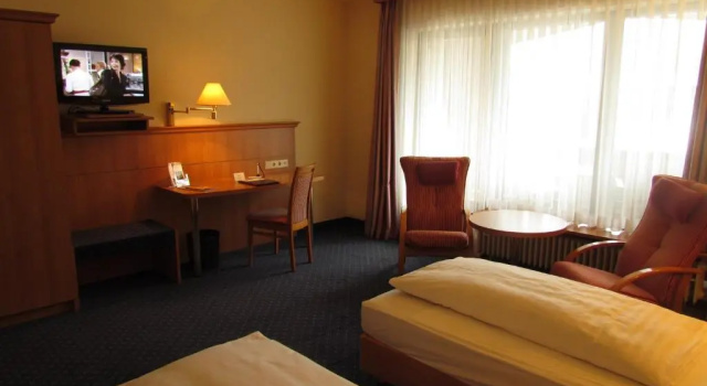 Parkhotel Bad Homburg, Забронировать Отель Отели Таунус 4 звезды, 4*
