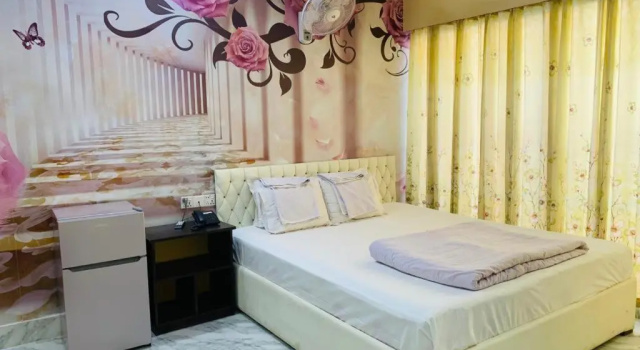 Hotel Pushpo Bilash, Забронировать Отель Недорогие отели области Кхулна, недорогие