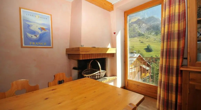Апартаменты Res des Alpes n 11 - Large apartment 10 pers in the center of La Grave