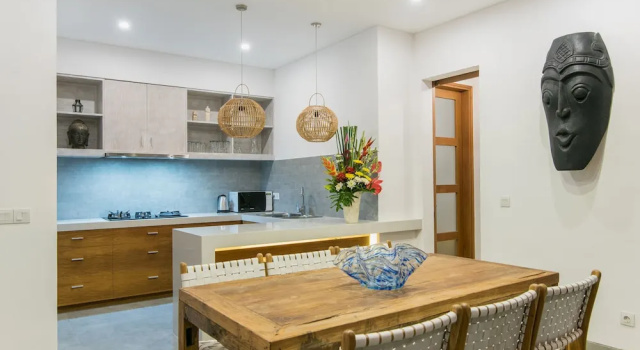 Вилла Luxury Villa Kobe Beachside Berawa Canggu location