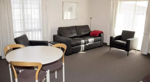 Апартаменты Jasmine Court Motel