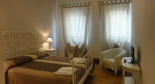 Maison Sara, Забронировать Отель Уффици Флоренция, рядом с Палаццо Веккьо
