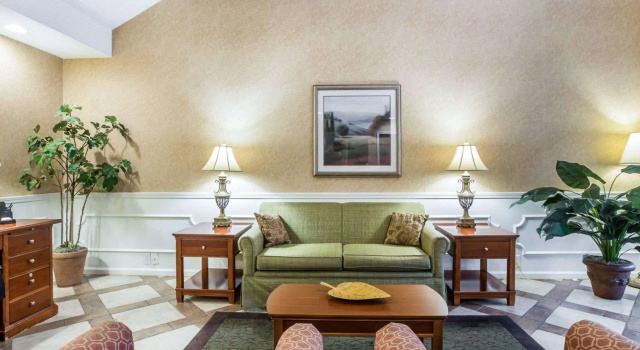 Quality Inn Carrollton, Rezerwuj Hotel Carrollton Georgia