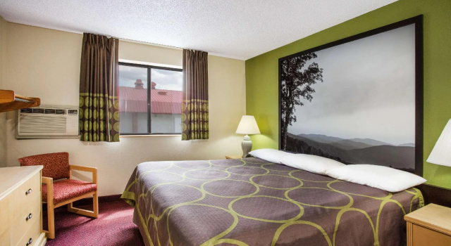 Двухместный номер Standard Super 8 by Wyndham Salem VA