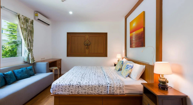 Апартаменты с 3 комнатами Baan Poolom Beachfront Condominium