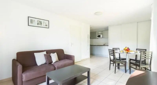 Четырёхместные апартаменты c 1 комнатой Garden & City Lyon - Marcy