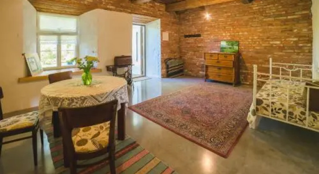 Puurmani Guesthouse, Забронировать Отель Пуурмани 