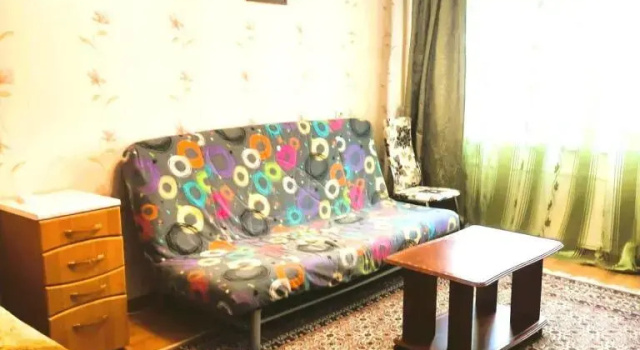 Hostel Moy Dom, Rezerwuj Hostel Hostele w Ural, Hostel