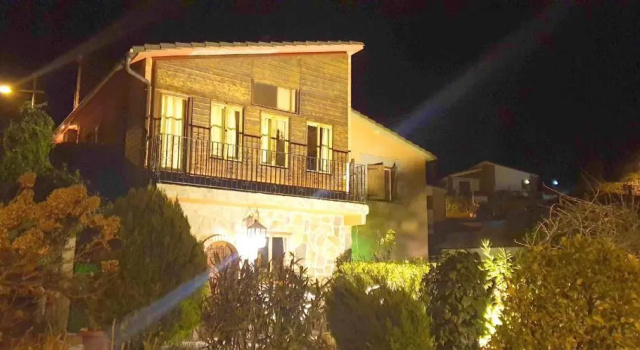Spacious villa with private pool in La Puebla de Castro, Забронировать Вилла Ла-Пуэбла-де-Кастро Pirineo Aragonés
