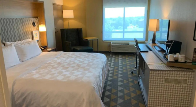 Номер Standard Holiday Inn Martinsburg by IHG