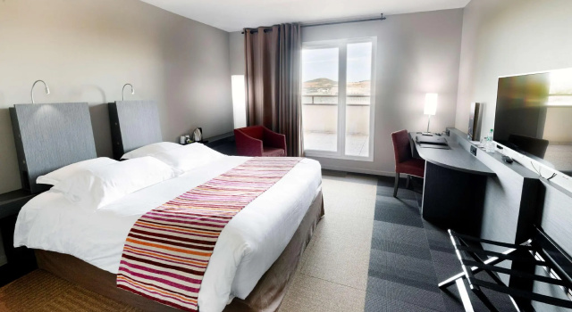 Двухместный номер Standard Best Western Plus Hôtel Gergovie