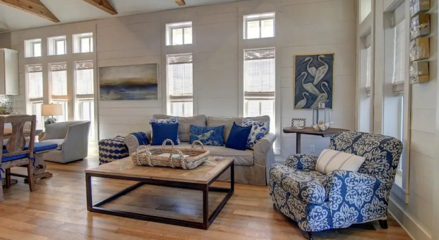 Cinnamon Shore- Mama's Happy 150 BE, Book Feriehus Houston hoteller med parkering, Parkering