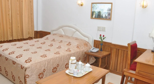 Golden Star Hotel, 预订 酒店 景栋 Shan State