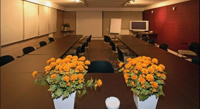 Hotel Park Ivanjica, Забронировать Отель Иваница Центральная Сербия