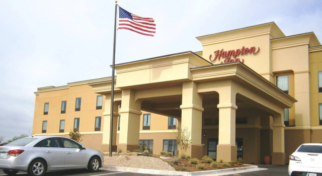 Hampton Inn Chickasha, Boek Hotel Hotels in Chickasha met parkeren, Parkeren