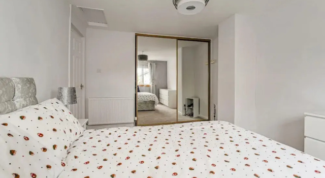 Centrally Situated 1 Bedroom House in Cumbernauld, Забронировать Дом для отпуска Камбернолд Ланаркшир