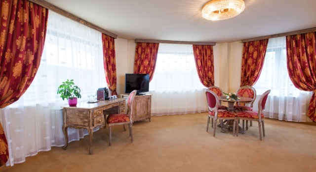 Люкс Royal с балконом SunGarden Golf & Spa Resort
