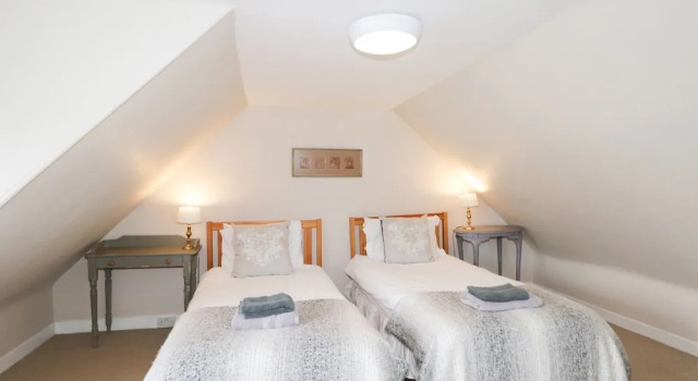 Cantie Cottage, Забронировать Дом для отпуска Отели Moray Firth с парковкой, Парковка