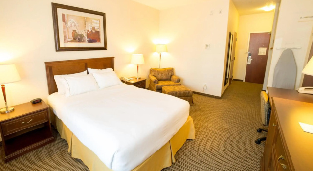 Holiday Inn Express Hotel & Suites Drayton Valley by IHG