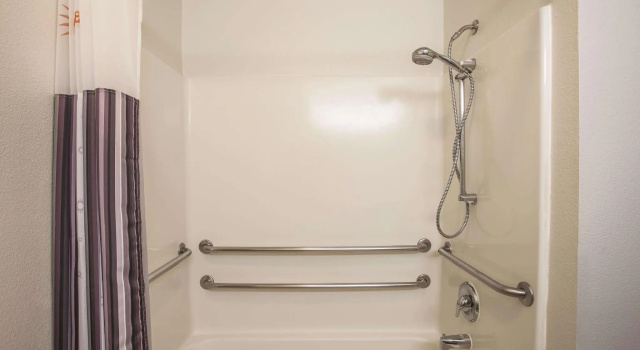 Двухместный номер Disability Access Standard La Quinta by Wyndham Portland Airport