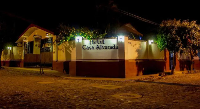 Hotel Casa Alvarada, Rezervasyon Otel Comala Otoparklı Oteller, Otopark