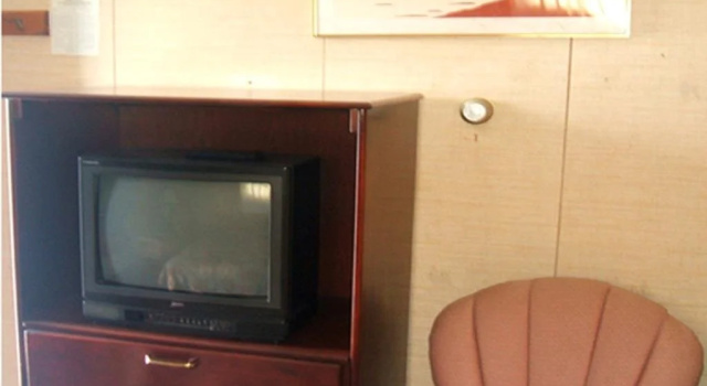 Passport Inn Utica, Брондау Қонақ үй Westmoreland 