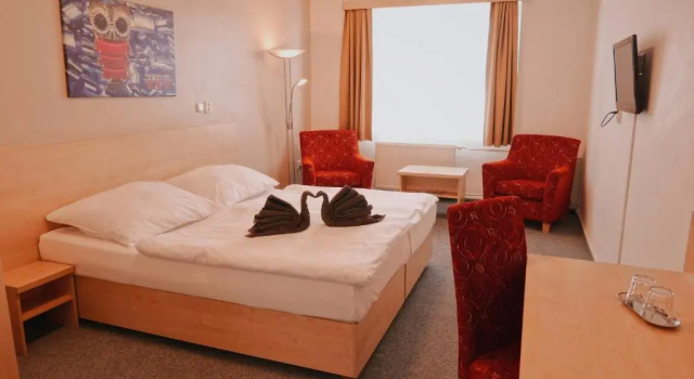 Městský hotel Bobík, Забронировать Отель Волари Шумава