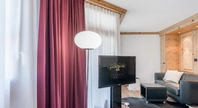 Полулюкс с балконом Boutique Hotel Cervus