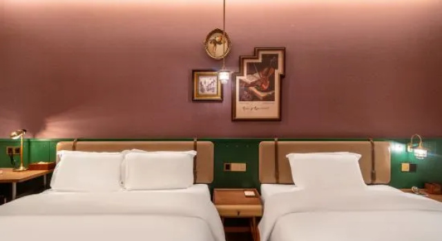 James Joyce Coffetel Hotel Beijing Academy of Sciences Cancer Hospital Panjiayuan Subway Station, Забронировать Отель Отели Чаоян с парковкой, Парковка