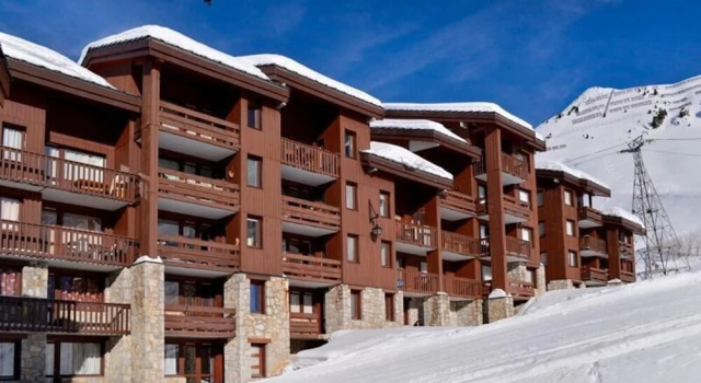 Belle Plagne Divisible Studio on Slopes for 4 People of 28 mÂ² Pds328, Забронировать Отель Отели Ла-Плань с парковкой, Парковка