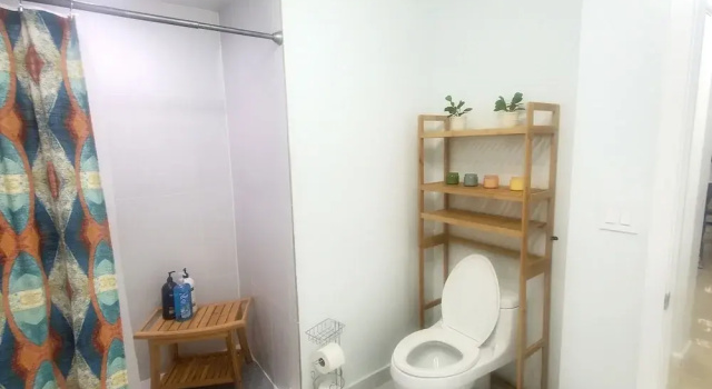 Номер Classic Miami Midblock Condo - City Views, Pool & Balcony!