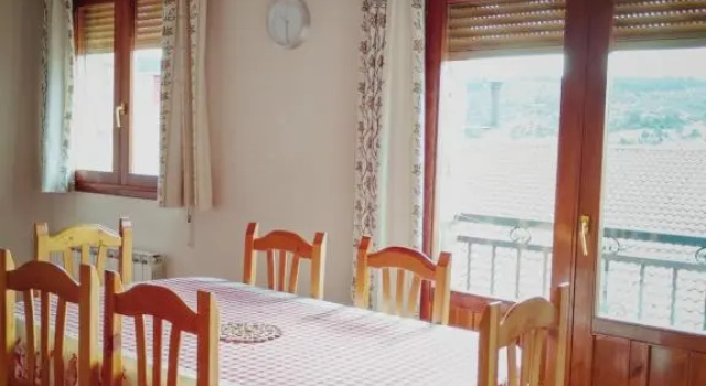 Апартаменты Casa Rural Lahuerta Apartamentos GUADALAVIAR