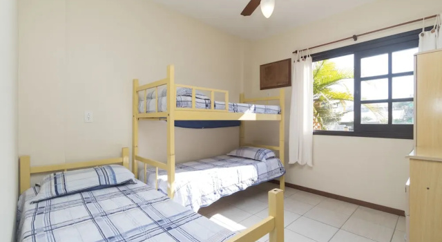 Apartamento 2 quartos -  302 - 1, Забронировать Апартаменты/квартира Бомбиньяс Санта-Катарина
