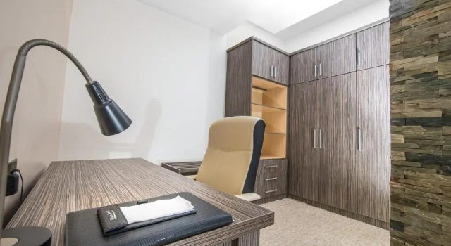 Апартаменты Superior Brickspoint Boutique Aparthotel