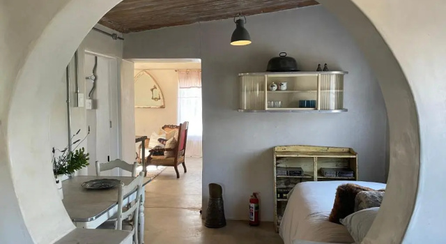 Коттедж c 1 комнатой The Karoo Moon House & Cottage