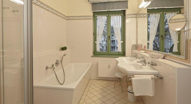 Villa am Ostseestrand Villa am Ostseestrand 208, Забронировать Вилла Виллы Херингсдорф, рядом с Термальный комплекс Остзе-Терме, Вилла