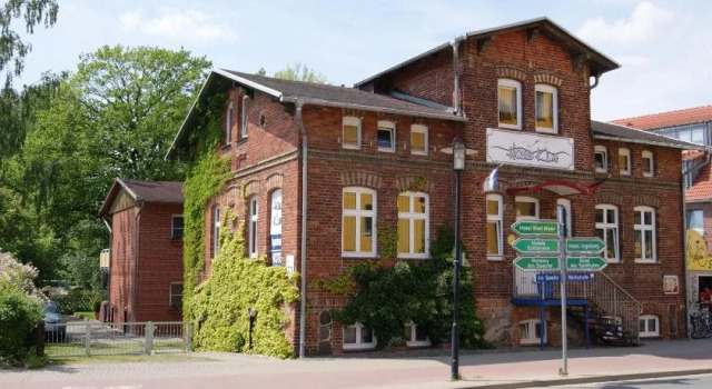 Haus Kim - Apartments, Забронировать Отель Варен Мюриц, рядом с Музей естественной истории Müritzeum