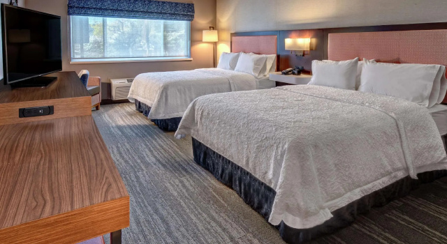 Четырёхместный номер Standard Hampton Inn Discovery Kingdom Napa Gateway