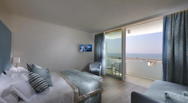 Полулюкс с видом на море Hotel Montecarlo