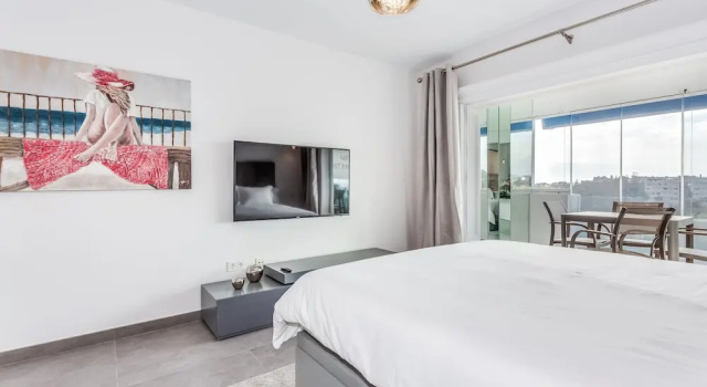 by RIVA - Amazing View, Studio in Medina Garden of Puerto Banus, Забронировать Отель Отели Марбелья с парковкой, рядом с Сентро Пласа, Парковка
