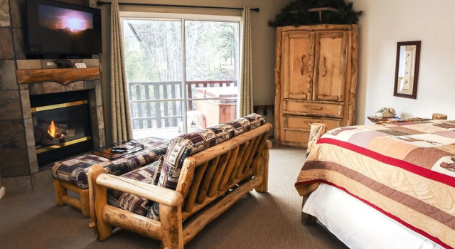 Fawn Valley Inn: 255, Забронировать Отель Отели Эстес-Парк с парковкой, Парковка