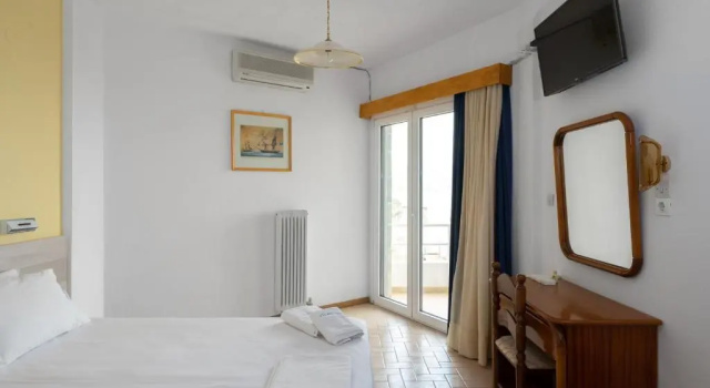 Двухместный номер Standard с балконом и с видом на море Kardamili Beach Hotel