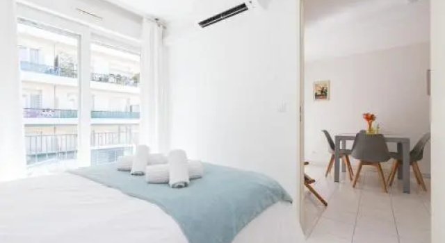 Comfortable 1 Bdr Downtown - AC & Parking