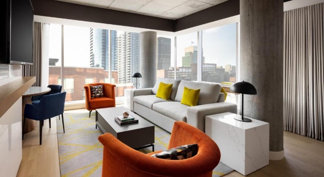 Люкс Humaniti Hotel Montreal, Autograph Collection
